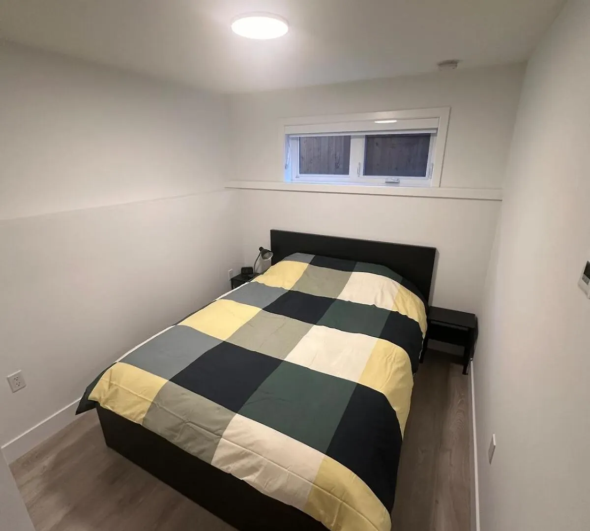 Apartment Newly Built Cozy Central 2-Br Hidden Gem Vancouver