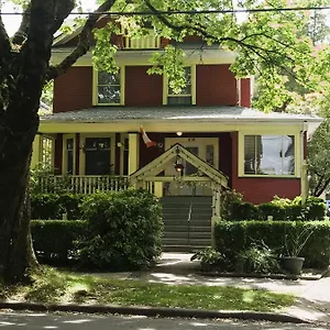 Bed & Breakfast Douglas, Vancouver